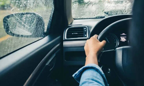 Những khu vực tuyệt đối không nên đỗ xe khi mưa bão