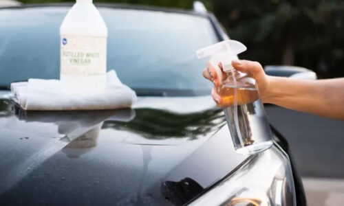 Cách xử lý một số vết bẩn cứng đầu trên xe ô tô